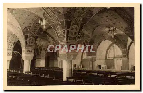 Ansichtskarte AK La Basilique de Lisieux La Crypte Une Perspective