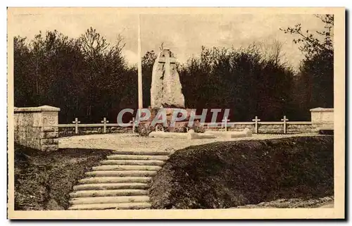 Cartes postales Monument eleve au Bois des Caures a la Memoire du Colonel Driant Militaria