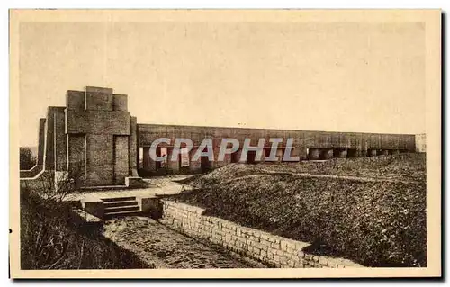 Cartes postales Monument de la Tranchee des Baionnettes Militaria