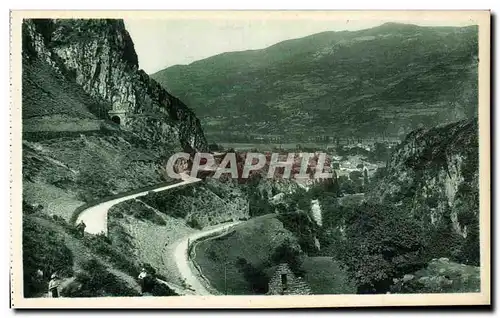 Ansichtskarte AK Les Beaux Paysages de France Les Pyrenees Route de Cauterets a Pierrefutte Le Tunnel les deux Ro