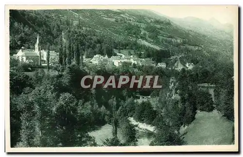 Cartes postales Les Beaux Paysages de France Les Pyrenees Luz Saint Sauveur Vue Generale