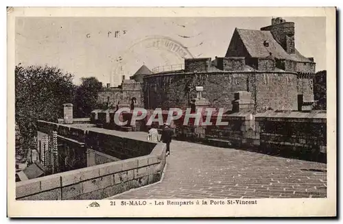 Ansichtskarte AK St Malo Les Remparts a La Porte St Vincent