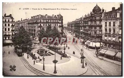 Cartes postales Lyon Place de La Republique Et Rue President Carnot