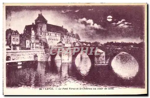 Cartes postales Laval Le Pont Vieux et Le Chateau au Clair De Lune