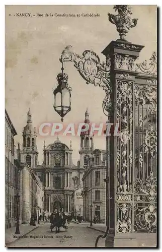 Cartes postales Nancy Rue de La Constitution et Cathedrale