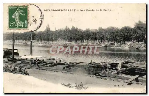 Ansichtskarte AK Levallois Perret Les Bords de la Seine Bateau Peniche