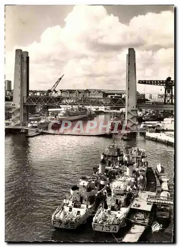 Cartes postales Brest Le Pont De Recouvrance Bateau