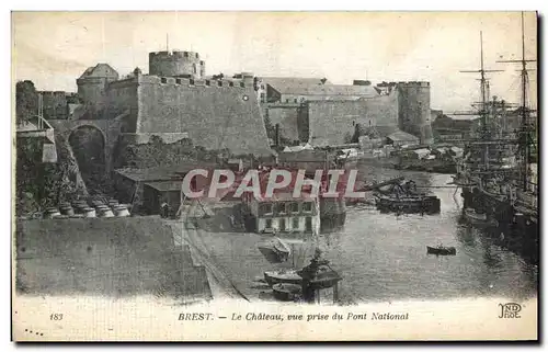 Ansichtskarte AK Brest Le Chateau Vue Prise du Pont National Bateau