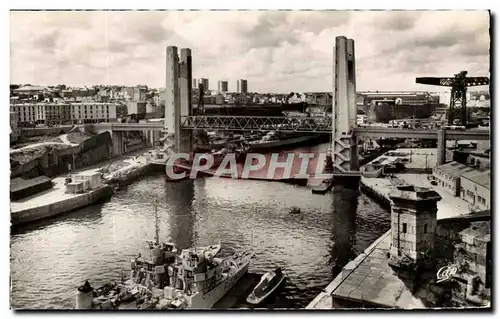 Moderne Karte Brest Le Pont de Recouvrance Bateau