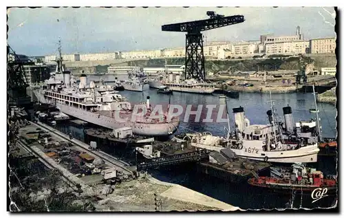 Cartes postales moderne Brest L Arsenal Bateaux