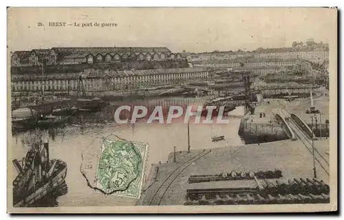 Cartes postales Brest Le Port de Guerre Bateaux