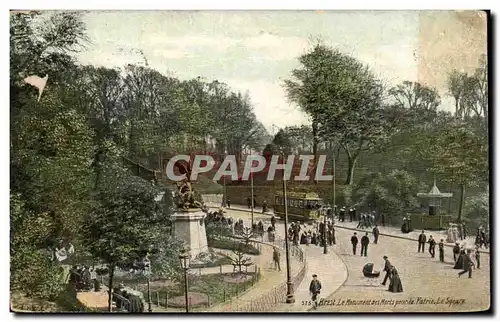 Cartes postales Brest Le Monument des Morts pour la patrie Le square