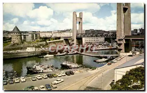 Cartes postales moderne Brest Le Pont De Recouvrance Et La Tour Tanguy