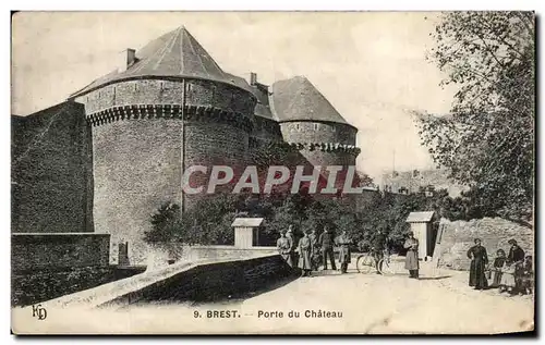 Cartes postales Brest Porte Du Chateau Soldats Militaria Enfants