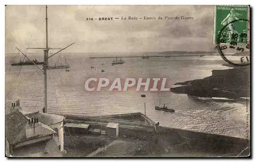 Cartes postales Brest La Rade Entree Du Port De Guerre