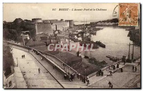 Ansichtskarte AK Brest L Avant Port Et Le Chateau Bateaux