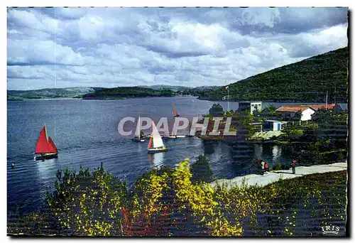 Cartes postales moderne Pres de Peyrat le Chateau Le lac de Vassivieres