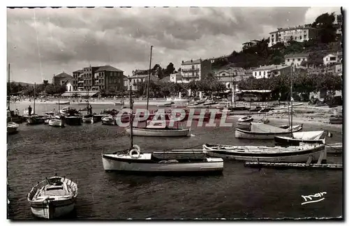 Cartes postales moderne Le Lavandou Le Port Bateaux