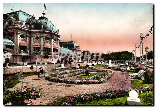 Cartes postales moderne Royan Le Casino Municipal et les Jardins