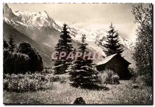 Cartes postales Chamonix Mont Blanc Le Massif du Mont Blanc et L Aiguille du Midi