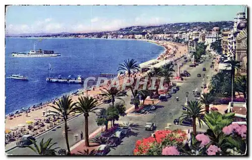 Cartes postales moderne Nice Vue Generale de la Promenade des anglais et le Bateau de Croisiere Le Gallus