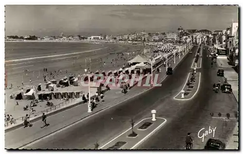 Cartes postales Les Sables D Olonne Le Remblai et la Plage