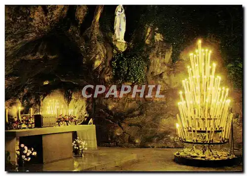 Cartes postales moderne Lourdes La Grotte Miraculeuse