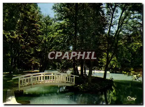 Cartes postales moderne Vittel Le Parc