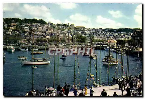 Cartes postales moderne Deauville Trouville Le Bassin des Yachts