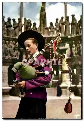 Cartes postales moderne La Bretagne En Coueurs Sonneur de Biniou de Plougastel Daoulas Folklore