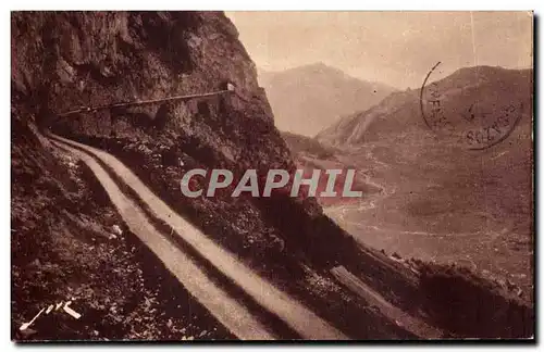 Ansichtskarte AK Route thermale du col d Aubisque Le tunnel aux rochers de Bazen