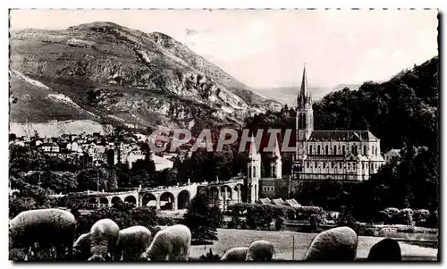 Moderne Karte Lourdes La Basilique et le Pic Du Jer