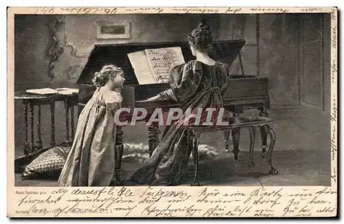 Cartes postales Femme au piano