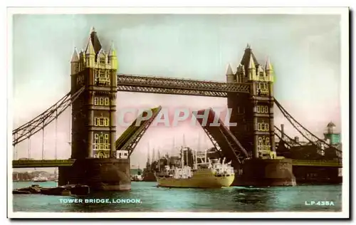 Cartes postales Tower Bridge London Bateau