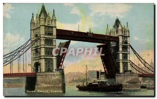 Cartes postales Tower Bridge London Bateau