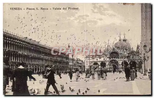 Ansichtskarte AK Venezia Piazza S Marco Volata Dei Piccioni