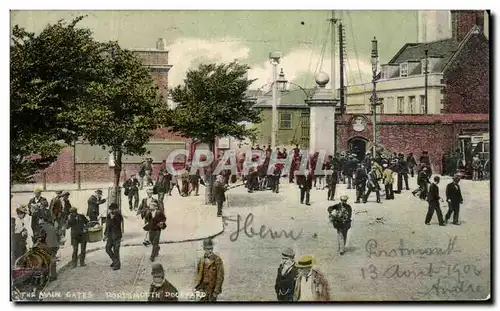 Ansichtskarte AK The main gates Portsmouth Dockyard