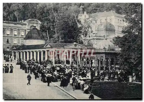 Cartes postales Marienbad Beim Kreuzbrunnen