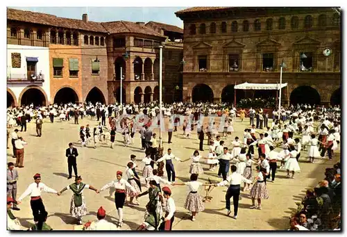 Cartes postales moderne Danzas Y Bailes Regionales De Espana Sardanas en Et Pueblo Espanal Barcelona Regional Dances oF