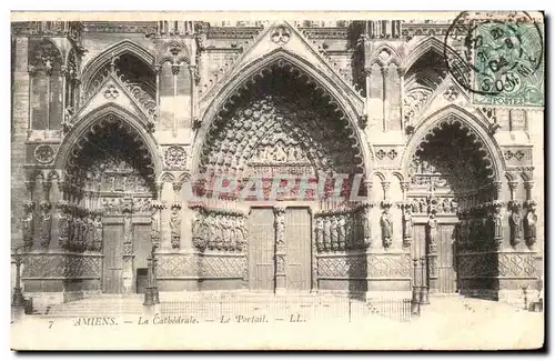 Cartes postales Amiens La Cathedrale Le Portail