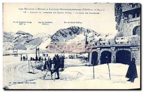 Cartes postales Les Sports d hiver a Luchon Superbagneres Devant la terrasse