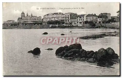 Cartes postales Saint Raphael Vue Generale prise de la Mer