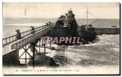 Ansichtskarte AK Biarritz Le Rocher de la Vierge et la Passerelle