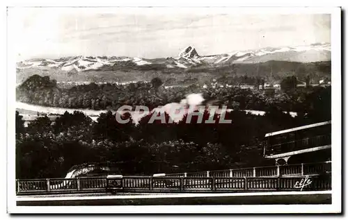 Ansichtskarte AK Pau La Chaine des Pyrenees Centre Le Pic Du Midi D ossau