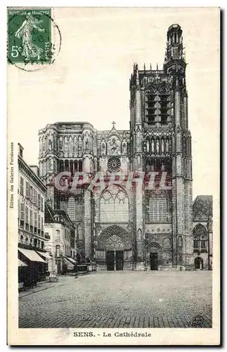 Cartes postales Sens La Cathedrale