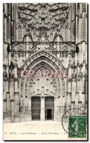 Ansichtskarte AK Sens La Cathedrale Porte d Abraham