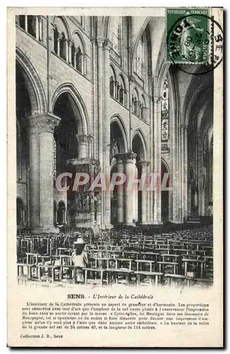 Cartes postales Sens L Interieur de la Cathedrale