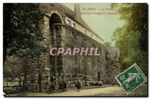 Cartes postales Sens La Poterne anciens Remparts Romains