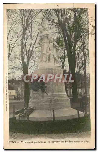 Ansichtskarte AK Sens Monument patriotique en souvenir des Soldats morts en 1870 Militaria