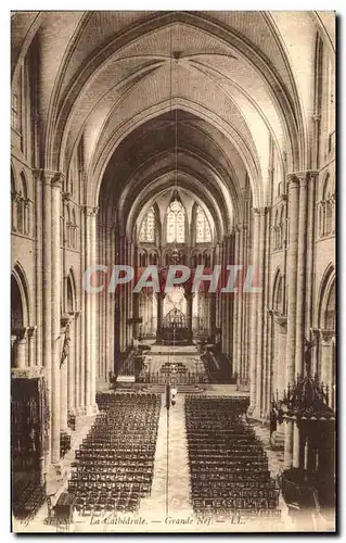 Cartes postales Sens La Cathedrale Grande nef